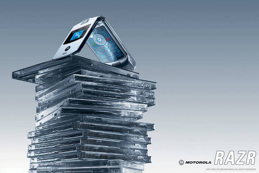 Design telefonu Motorola Razr v3